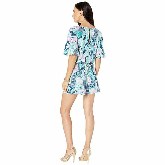 Lilly Pulitzer Britton romper in "Looking Sharp" size large - Picture 2 of 8